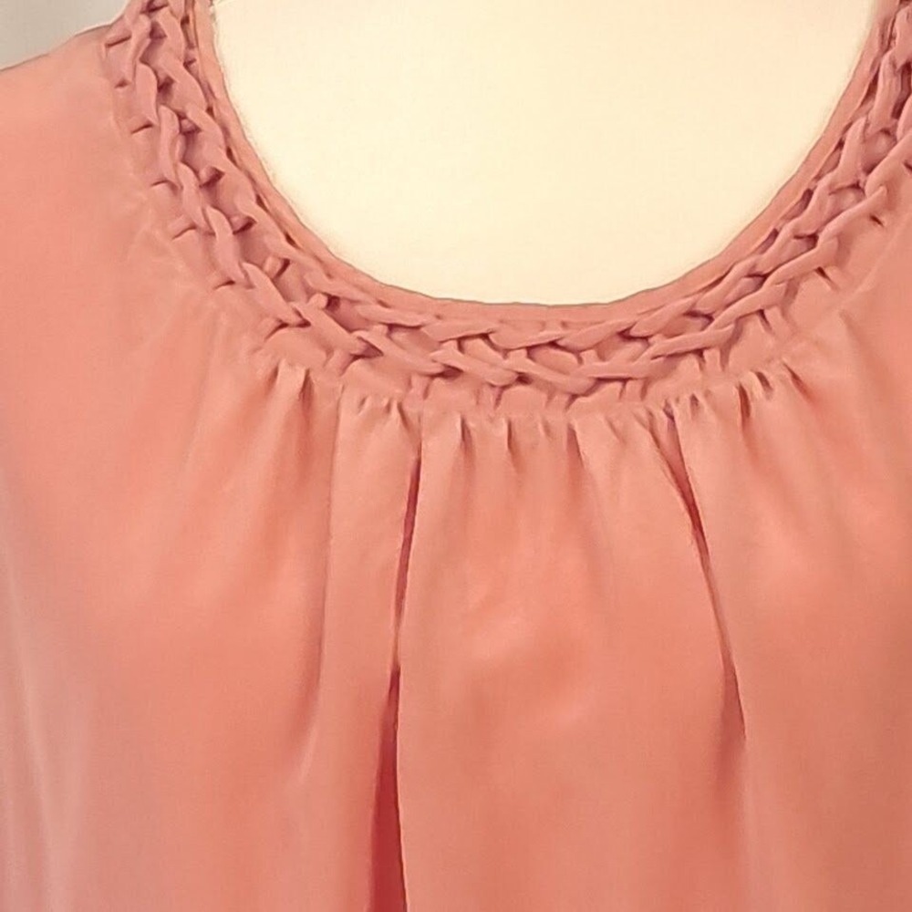 TALBOTS 16 100% Silk Sleeveless Blouse Braided‎ Neckline Button Back Dusty Pink - Picture 2 of 5